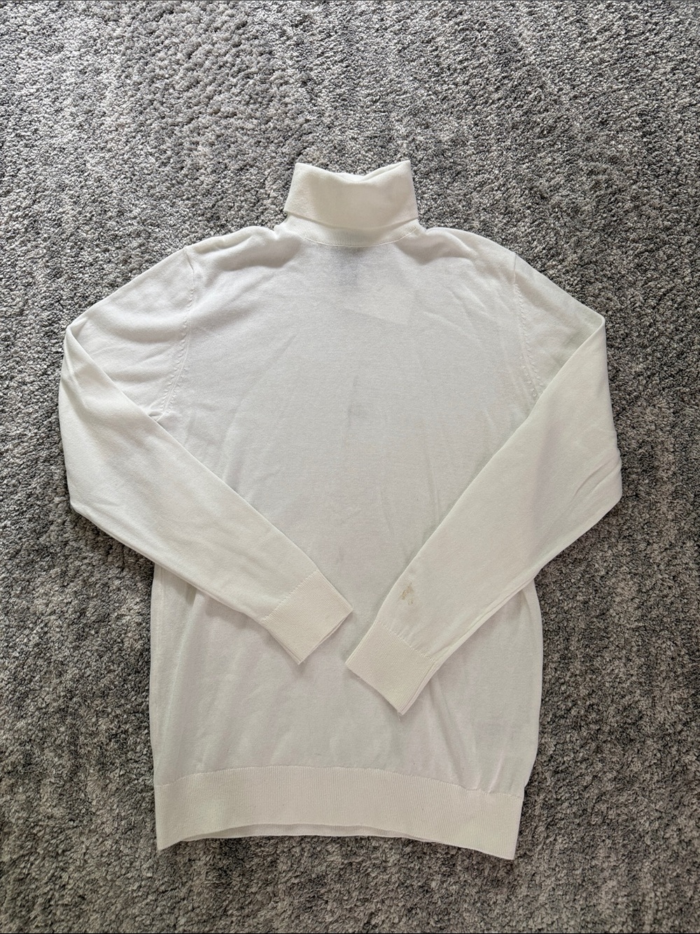 H&M Men's Cream Turtleneck Sweater